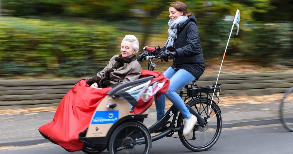 Fahrradkollektiv Radeln ohne Alter (© radelnohnealter.de)